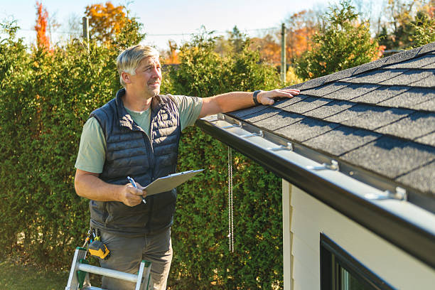 Professional Roof Repair technician working in Prairie City, IL